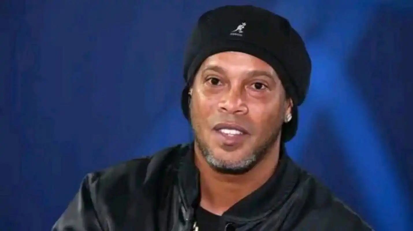 校争夺中的 校争夺中的