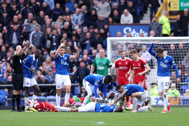 这一消息引 这一消息引